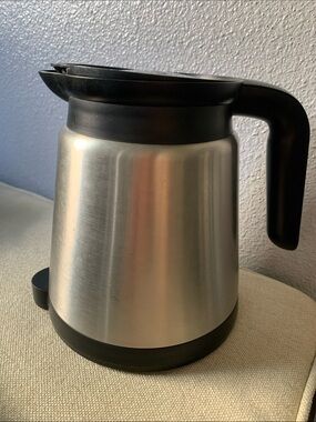 Keurig Stainless Steel Coffee Carafe with Black Handle and Lid